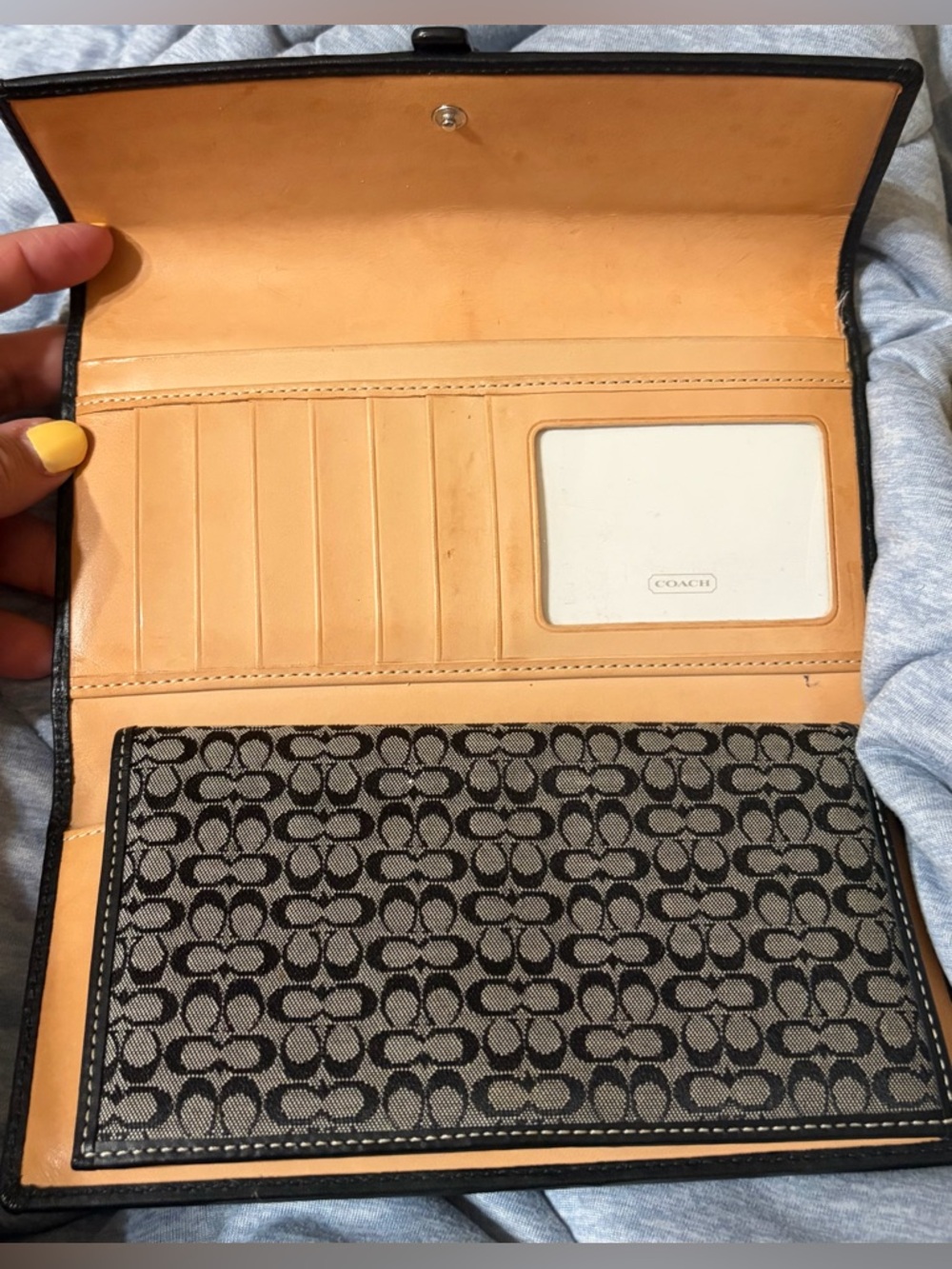 Vintage Coach Soho Long Wallet - Picture 4 of 10
